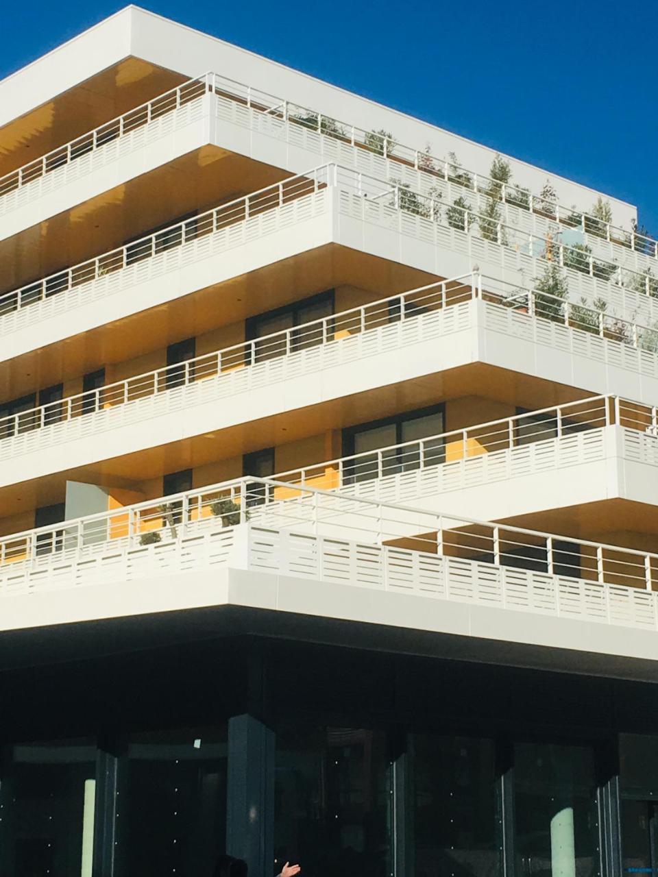 Vacances A Nice Terrasse Ensoleillee & Parking A La Gare Du Sud Exterior foto